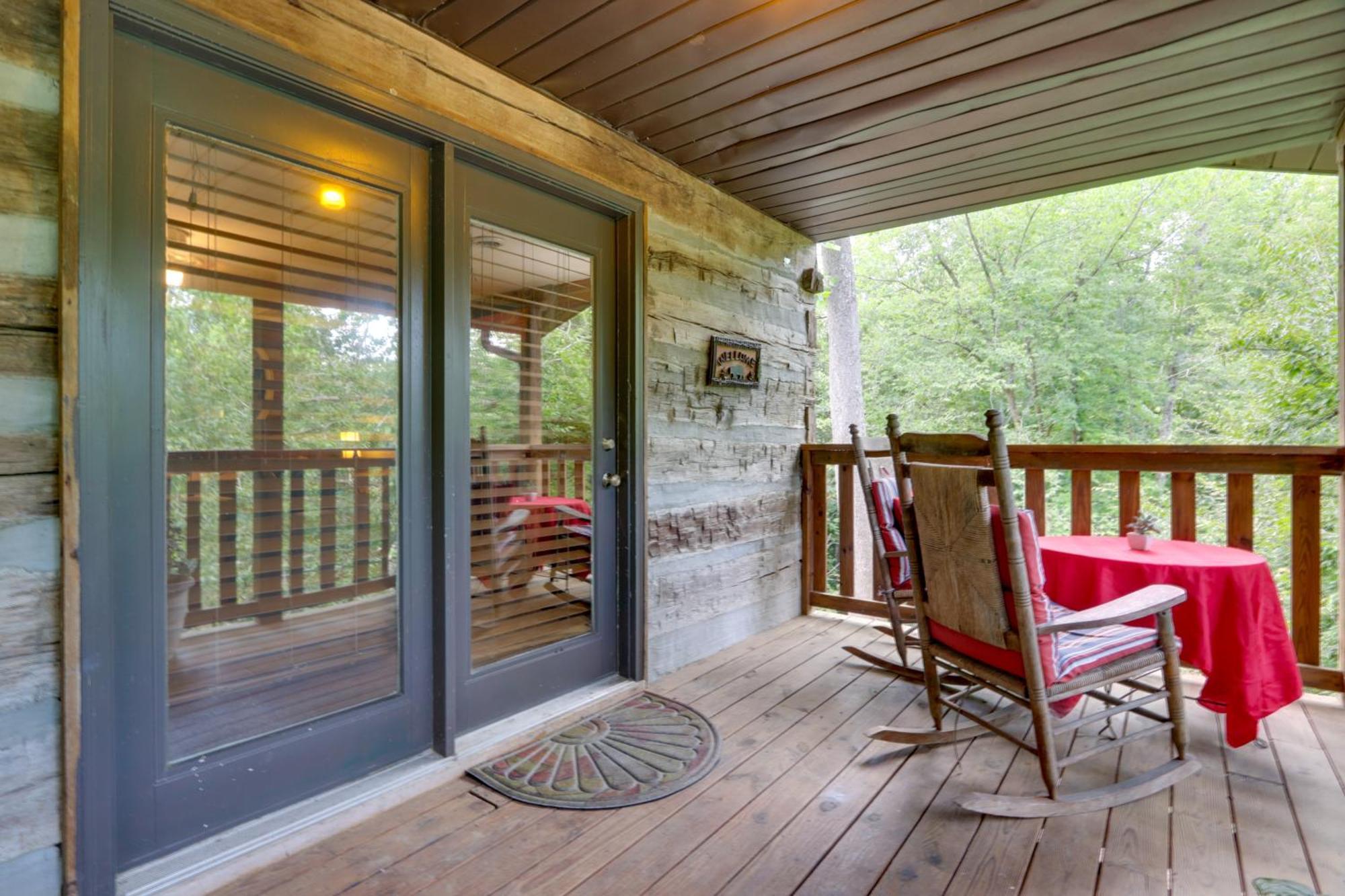 Riverfront Couples Retreat In Smoky Mountains! Daire Townsend Dış mekan fotoğraf